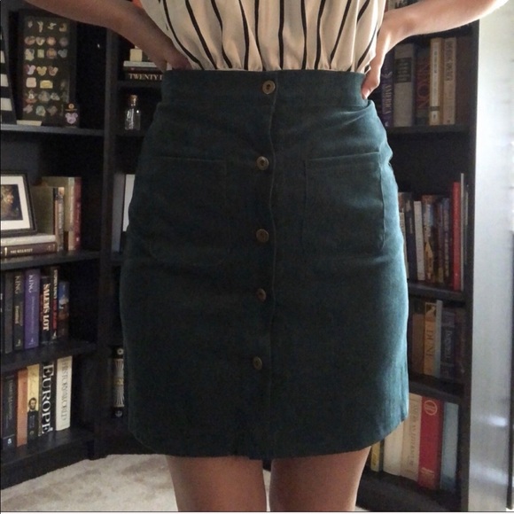 Dresses & Skirts - Emerald forest green button corduroy skirt NEW